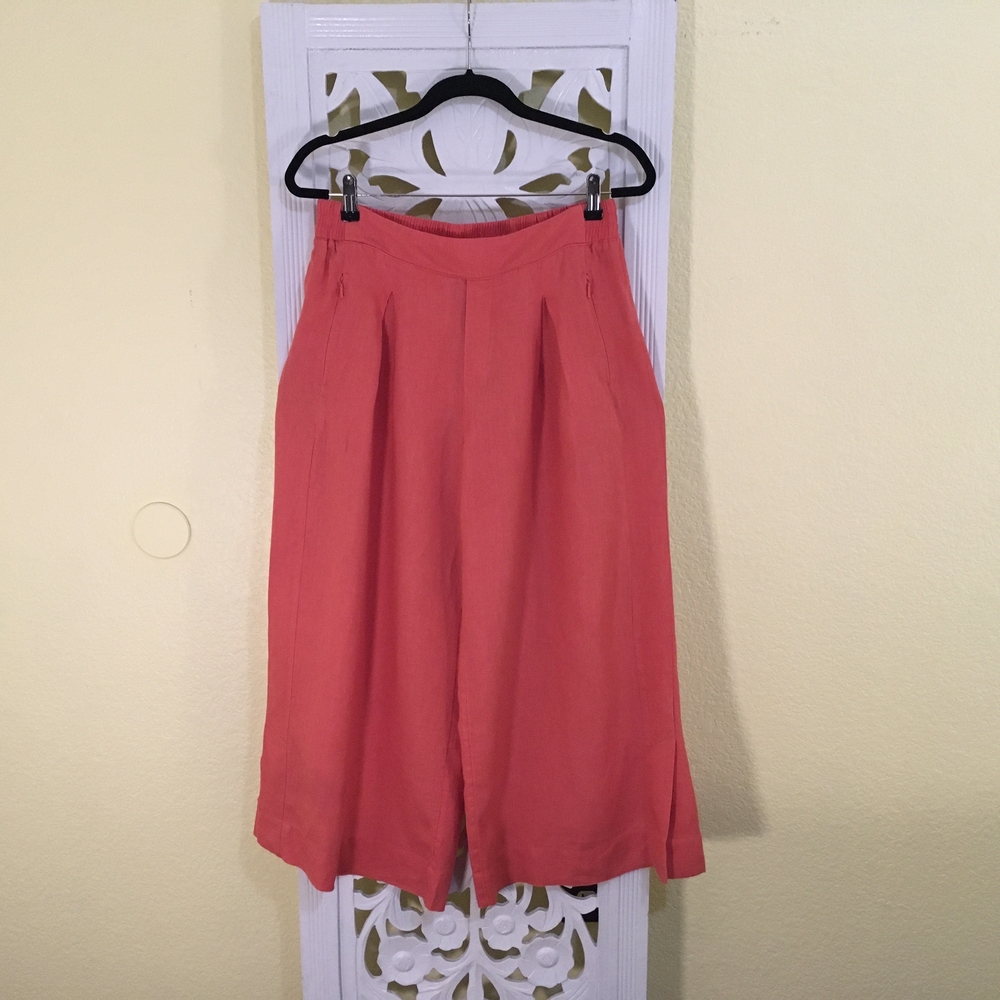 Athleta Orange Wide Leg Pants with Flowing Design Size 10